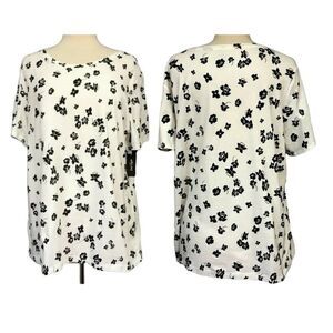 Lord & Taylor Womens Plus 2X White Short Sleeve Tee Top Black Flowers Cotton NEW